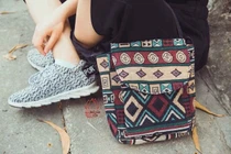 Dùng cây thùa mỹ để dệt thổ cẩm