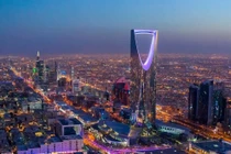 Hưởng lợi từ thương chiến, Việt Nam tăng liền 10 bậc xếp hạng Năng lực cạnh tranh toàn cầu