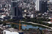 Dự báo nhà đất tiếp tục tăng giá, đầu cơ găm hàng chờ 'ăn đậm'?