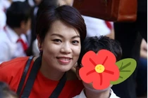 Vợ Xuân Bắc đập vỡ điện thoại của con, đưa lên mạng: đâu là giới hạn riêng tư?