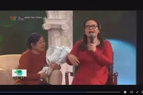 Hình ảnh doanh nhân Hoàng Hường (phải) và "diễn viên" đóng quảng cáo thuốc của doanh nghiệp này được đưa trên VTV1 