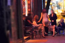 Muốn đi mua dâm nhưng lại ngại bị đàm tiếu