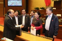 Thủ tướng và 4 bộ trưởng trả lời chất vấn trong 3 ngày