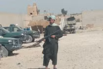 Chiến sự Afghanistan: Taliban bao vây tấn công 2 thành phố chiến lược, Kabul đối mặt với sự sụp đổ