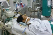 Sốt rét nặng có biến chứng là sốt rét ác tính