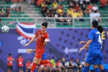 Tiến Linh đánh đầu tung lưới U22 Thái Lan