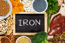 Môi nứt nẻ tiết lộ gì về sức khỏe?