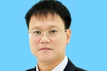 Thứ trưởng Bộ GD&ĐT ngã từ tầng 8 tử vong trước giờ họp với Hội đồng quốc gia giáo dục