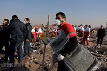 Iran và Ukraine nhất trí cùng giải mã hộp đen của máy bay bị bắn hạ