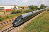 Khi nào đi đường sắt Hà Nội - Sài Gòn chỉ mất 5 giờ?