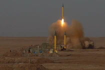 Video: Vệ binh Cách mạng Hồi giáo Iran tấn công tên lửa căn cứ quân sự Mỹ ở Iraq