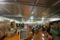 Truy quét kho hàng "khủng" bán đồ rởm trên Facebook, mỗi ngày chốt 200 đơn