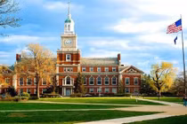 Đại học Harvard được gần 60 trường đại học ủng hộ vụ kiện Chính phủ Mỹ 