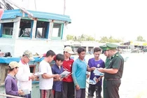 Về nơi đầu sóng nghe chuyện bám biển