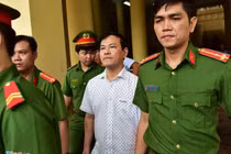 Vì sao Nguyễn Hữu Linh chưa bị bắt khi tòa tuyên y án 18 tháng tù?