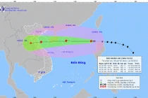 Bão đi rất nhanh, cảnh báo gió mạnh và sóng lớn trên biển