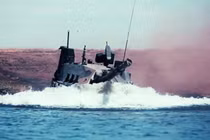 Video: Nga thử nghiệm xe tăng bơi Sprut-SDM1 trên biển Đen