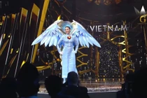 Miss Grand International lộng lẫy với trang phục truyền thống