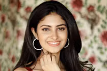 Nhan sắc tân Hoa hậu Thế giới Ấn Độ