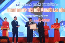 8 doanh nghiệp tiêu biểu vì người lao động được Thủ tướng tặng bằng khen