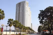 Truy tìm người tung clip nam sinh nhảy lầu lên mạng xã hội