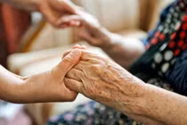 ​​​​​​​Vào nhà dưỡng lão