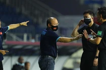 SEA Games có thể hoãn sang năm 2022, HLV Park giảm bớt áp lực