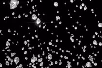 Kinh ngạc trước vẻ đẹp của cơn mưa kim cương trên sao Thổ