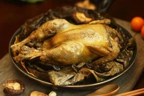 Canh lá sen thanh nhiệt giải thử