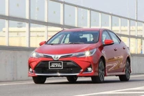 Giảm đến 40 triệu đồng, lăn bánh Toyota Corolla Altis còn bao nhiêu?