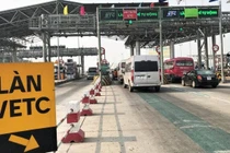 Bộ GTVT thúc 4 địa phương hoàn thành lắp đặt thu phí không dừng