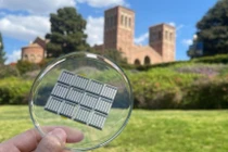 Kỹ thuật mới ngăn chặn việc suy thoái của pin điện mặt trời perovskite