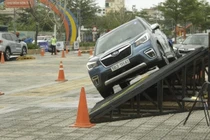Chứng kiến khả năng chinh phục địa hình vượt trội của Subaru Forester
