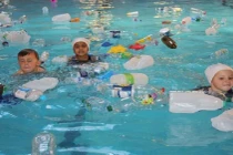 Robot vệ sinh và xử lý rác thải hồ bơi