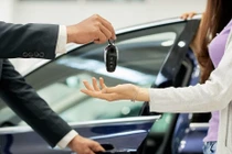 Những lưu ý khi mua xe mùa dịch