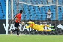 U23 Việt Nam: "Quẳng" khó khăn... tiến vào chung kết