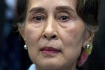 Reuters: Cảnh sát sắp ra cáo buộc đối với Aung San Suu Kyi