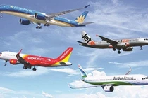 Tăng giá trần vé máy bay cần thận trọng