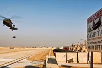 Căn cứ quân sự Mỹ tiếp tục bị tấn công bằng hàng loạt tên lửa