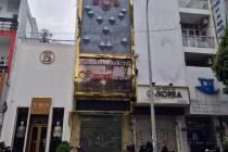 Cơ sở nha khoa Đỗ Minh Hiệp tại 135 Lê Thị Riêng, phường Bến Thành, quận 1 bị xử phạt hơn 92 triệu đồng. 