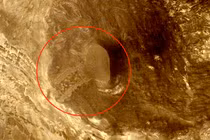 Bí ẩn cấu trúc hình muỗng kỳ lạ trên Hỏa tinh