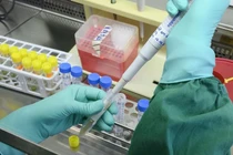 Hà Nội: Bổ sung hơn 3,5 tỷ đồng cho xét nghiệm Covid-19