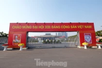 Trung tâm Hội nghị Quốc gia trang hoàng chuẩn bị Đại hội lần thứ XIII của Đảng