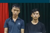 Bắt 3 đối tượng trong đường dây vận chuyển 14 bánh heroin trên xe khách