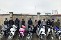 nhóm thanh niên lạng lách, đánh võng trên quốc lộ 1A