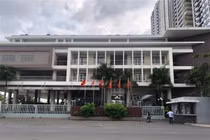 Trường Nguyễn Văn Tố, quận 10, TPHCM được trưng dụng vào mục đích phòng chống dịch Covid-19.