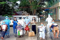 Đối đầu với Covid-19: Trải lòng của những người chiến thắng