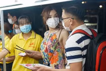 Bộ Văn hóa yêu cầu tạm dừng lễ hội, hạn chế du lịch