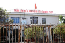 Vụ xin nộp lại quà của Việt Á: Bộ Công an làm việc với CDC Bình Phước