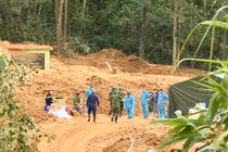 Thăng quân hàm cho 2 cán bộ hy sinh tại tiểu khu 67